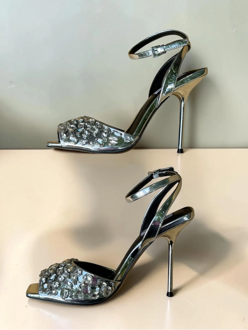 Steve Madden Silver Crystal-Embellished Stiletto Sandals Like New Size 9